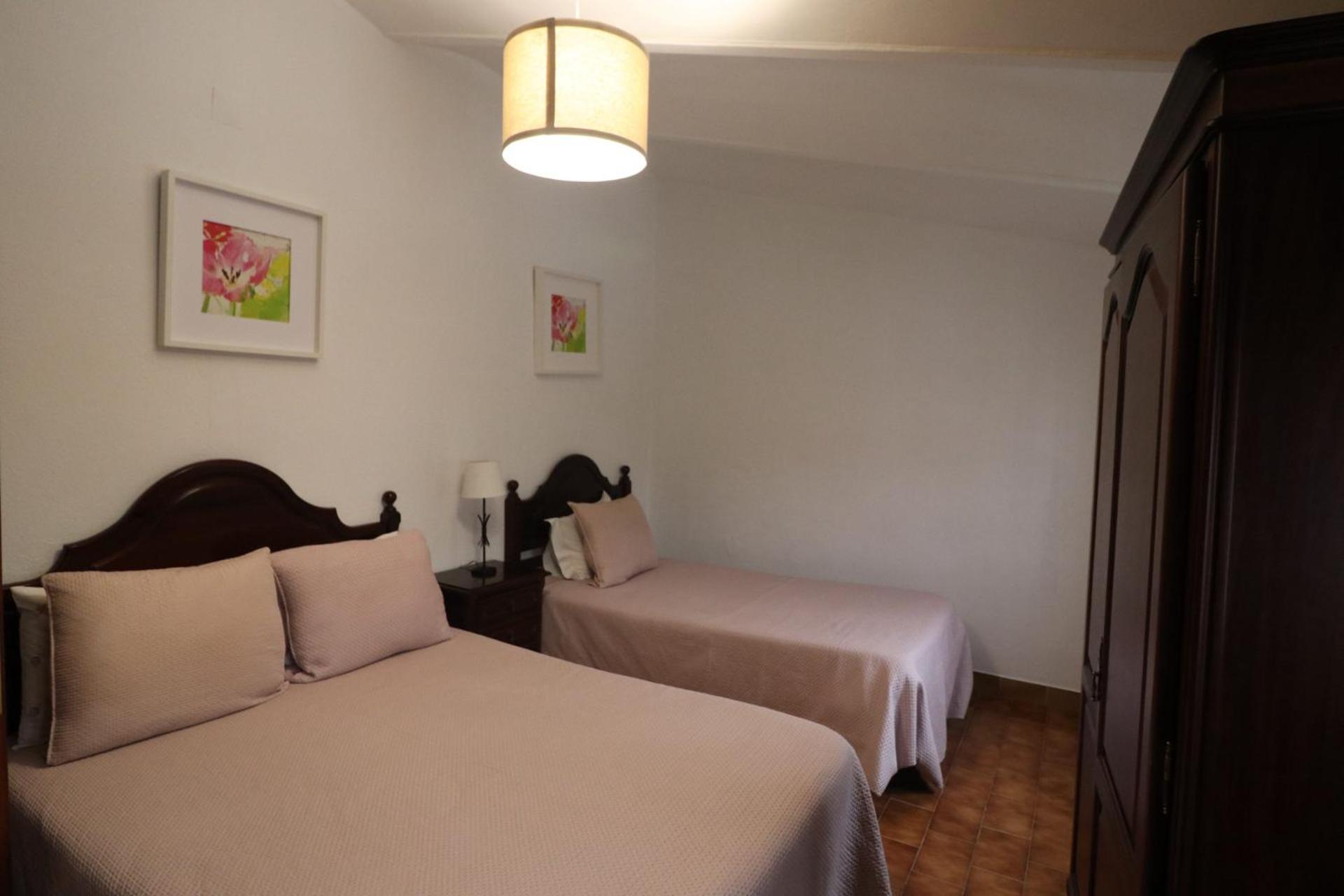 Residencial Miguel Jose 호텔 에스트레모즈 외부 사진